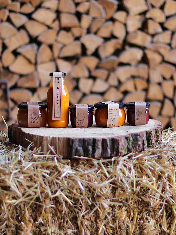 selbstgemachte Spezialitäten selbstgemachte Spezialitäten